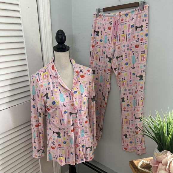 NICK NORA Womens Pajama Set XS Pink Sewing Craft Theme Loungewear Sleep Casual - Picture 1 of 16